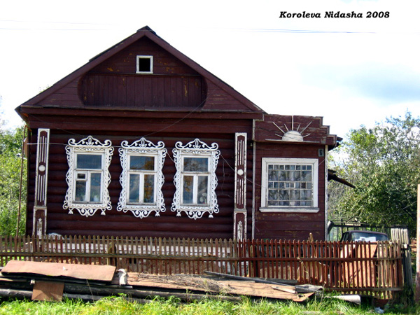 деревянные наличники на Фрунзе 6 в Камешковском районе Владимирской области фото vgv