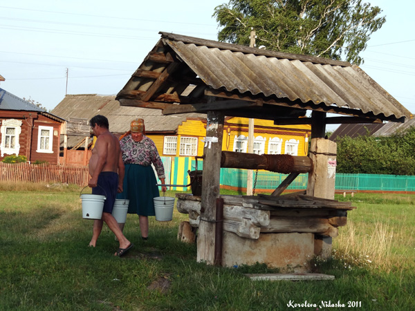 Колодец в Волковойново в Камешковском районе Владимирской области фото vgv