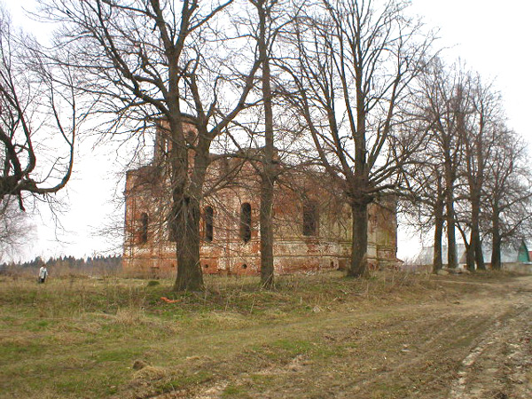 Введенская церковь 1872 г. в Алексино в Кольчугинском районе Владимирской области фото vgv