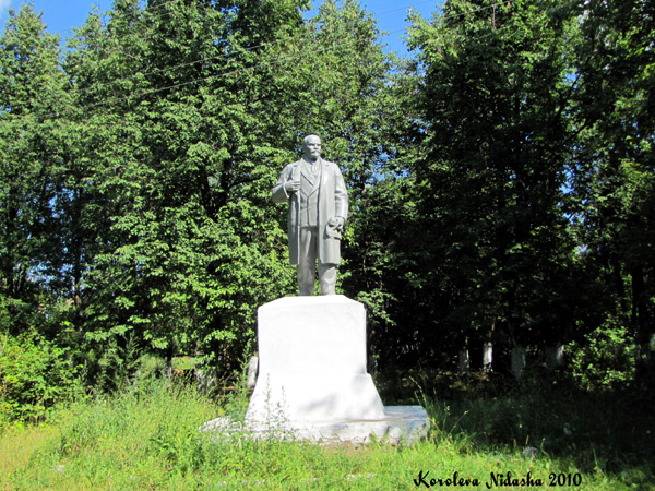 памятник В.И.Ленину в Ковровском районе Владимирской области фото vgv