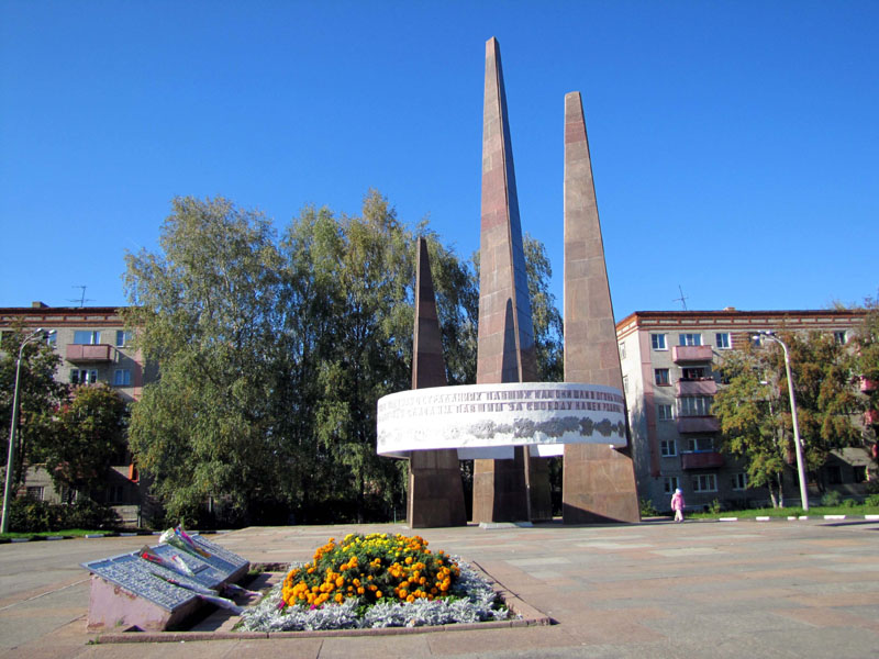 Воинский мемориал на площади Побуды в Ковровском районе Владимирской области фото vgv