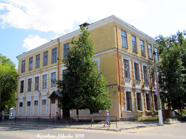 Школа N 2 им. В.А.Дегтярева в Ковровском районе Владимирской области фото vgv