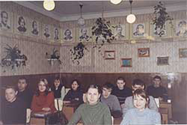 Средняя общеобразовательная школа N 14 в Ковровском районе Владимирской области фото vgv
