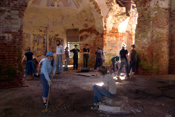 Проект Ширманиха - восстанови храм июнь 2008 года  фото vgv