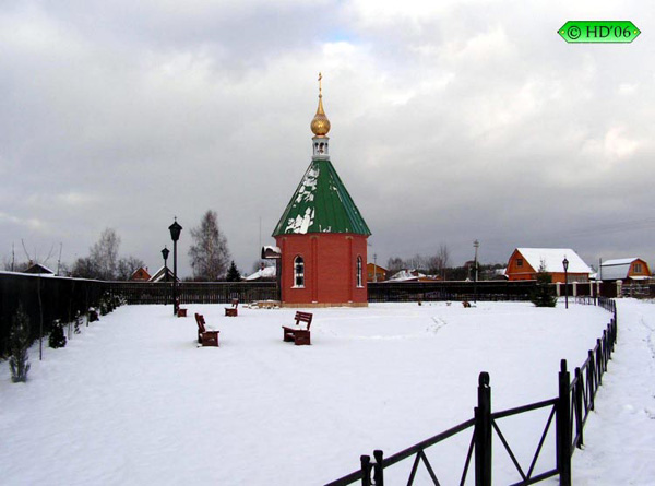 новоявленная часовня во имя Спаса Нерукотворного 2005 г. в Петушинском районе Владимирской области фото vgv