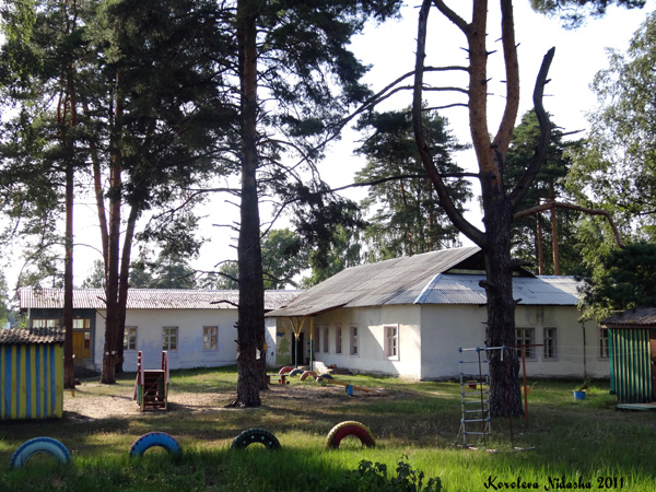 Детский сад N 6 Елочка в Асерхово в Собинском районе Владимирской области фото vgv