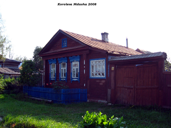 деревянные резные наличники на Береговой 23 в Судогодском районе Владимирской области фото vgv