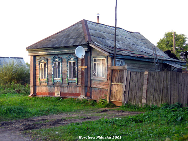 деревянные резные наличники дома 26 на 1-ом Первомайском переулке в Судогодском районе Владимирской области фото vgv