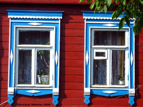 деревянные резные наличники на Пушкина 18 в Судогодском районе Владимирской области фото vgv