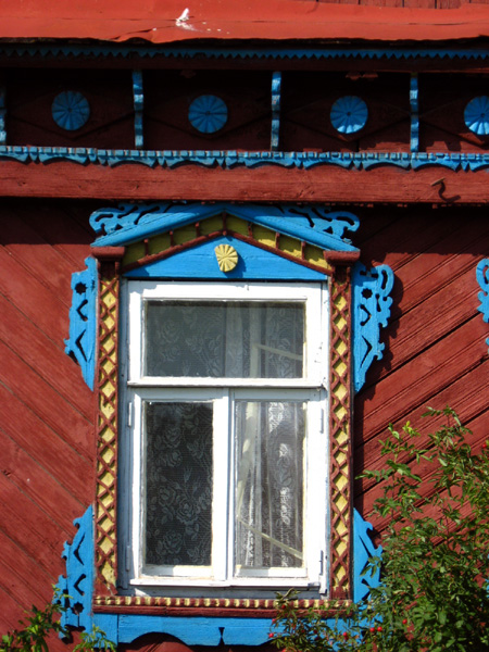 деревянные наличники на Северной 34 в Судогде в Судогодском районе Владимирской области фото vgv