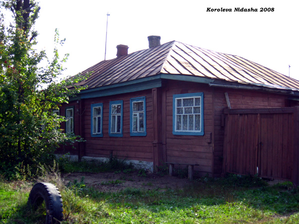 У дома 7 в Спортивном переулке в Судогодском районе Владимирской области фото vgv