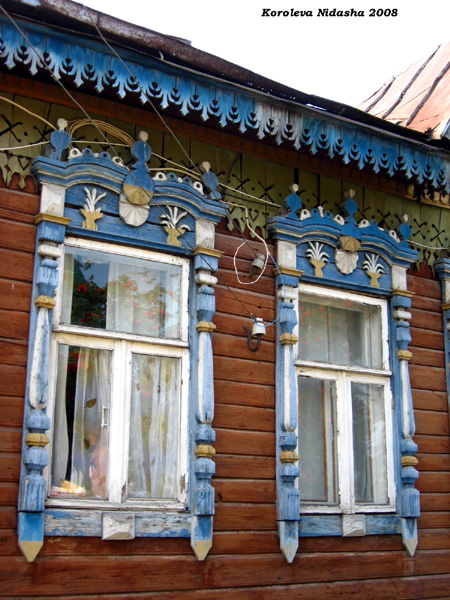 деревянные резные наличники на Спортивном переулке 25 в Судогодском районе Владимирской области фото vgv