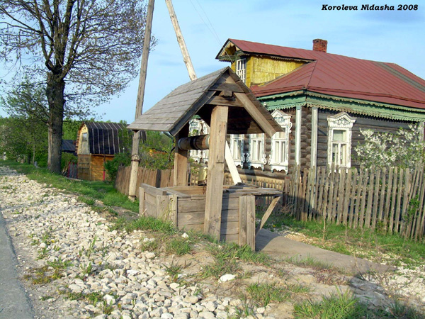 колодец в деревне Карпово в Судогодском районе Владимирской области фото vgv