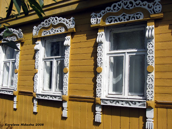 деревянные наличники дома 13 по Гражданскому переулку в Суздальском районе Владимирской области фото vgv