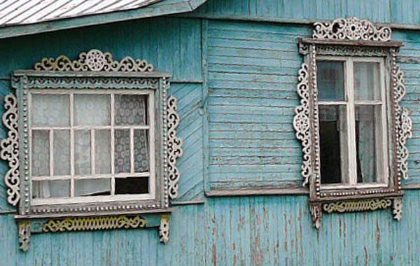 деревянные наличники на Красноармейской 33 в Суздале в Суздальском районе Владимирской области фото vgv