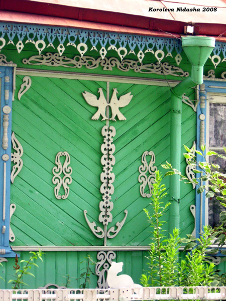 ажурная деревянная резьба по фасаду дома в Суздальском районе Владимирской области фото vgv