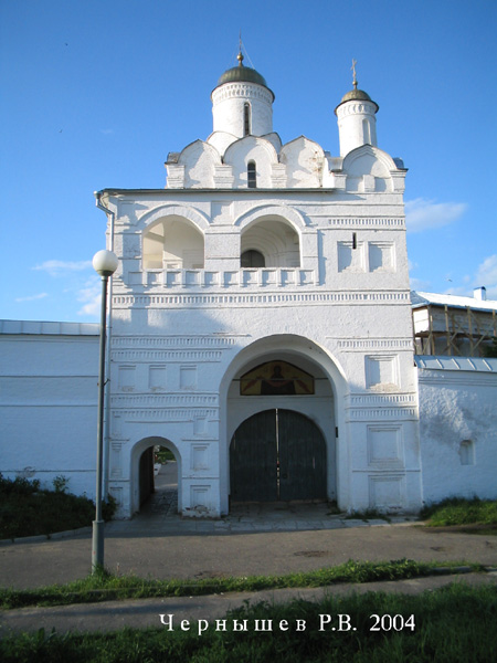 Надвратная Благовещенская церковь Покровского монастыря (151-1514) в Суздальском районе Владимирской области фото vgv