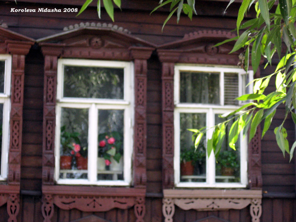деревянные наличники на улице Пролетарская в Суздале в Суздальском районе Владимирской области фото vgv