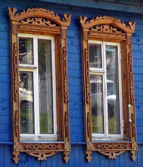 деревянные наличники на Солободской 13 в Суздале в Суздальском районе Владимирской области фото vgv