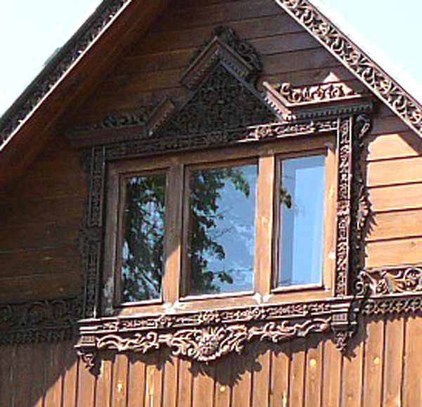 современные резные деревянные наличники в Суздальском районе Владимирской области фото vgv
