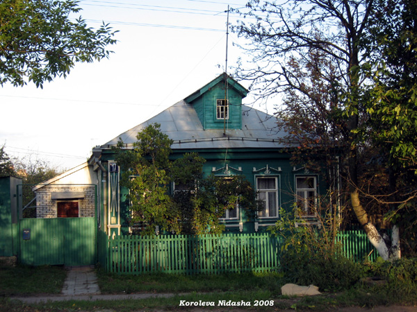 деревянные наличники на Пушкина 17 в Боголюбово в Суздальском районе Владимирской области фото vgv