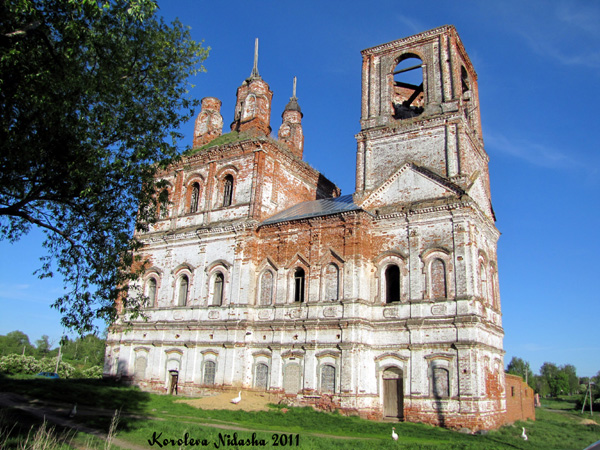 Церковь Иоанна Богослова 1820 г. в Туртино в Суздальском районе Владимирской области фото vgv