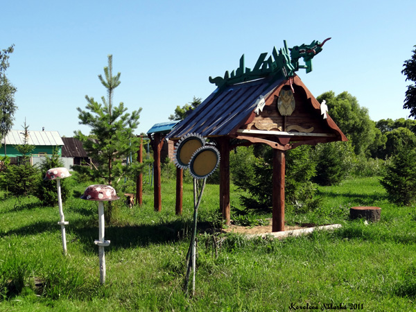 Детская площадка в д. Вильцово в Суздальском районе Владимирской области фото vgv