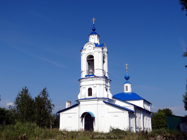 Богородице-Рождественская церковь с колокольней 1868 г. в Суздальском районе Владимирской области фото vgv