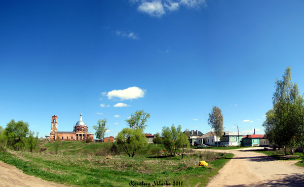 Никольская церковь с колокольней и сторожкой 1819 г. в Ославском в Суздальском районе Владимирской области фото vgv