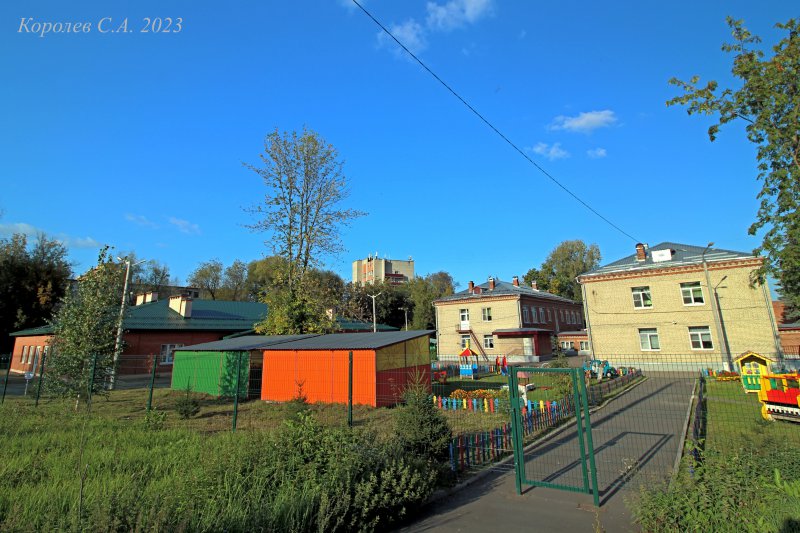 Детский сад N 62 комбинированного вида на 1-й Пионерской 22а во Владимире фото vgv