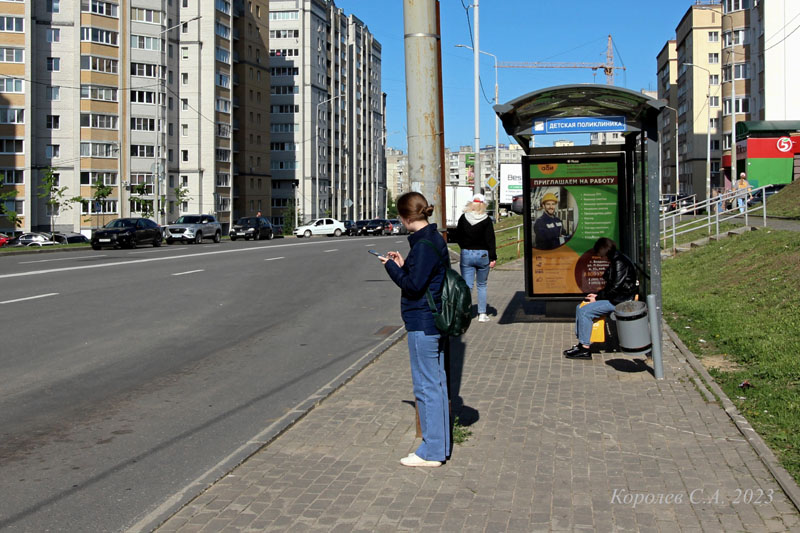 Остановка общественного транспорта Детская Поликлиника во Владимире фото vgv
