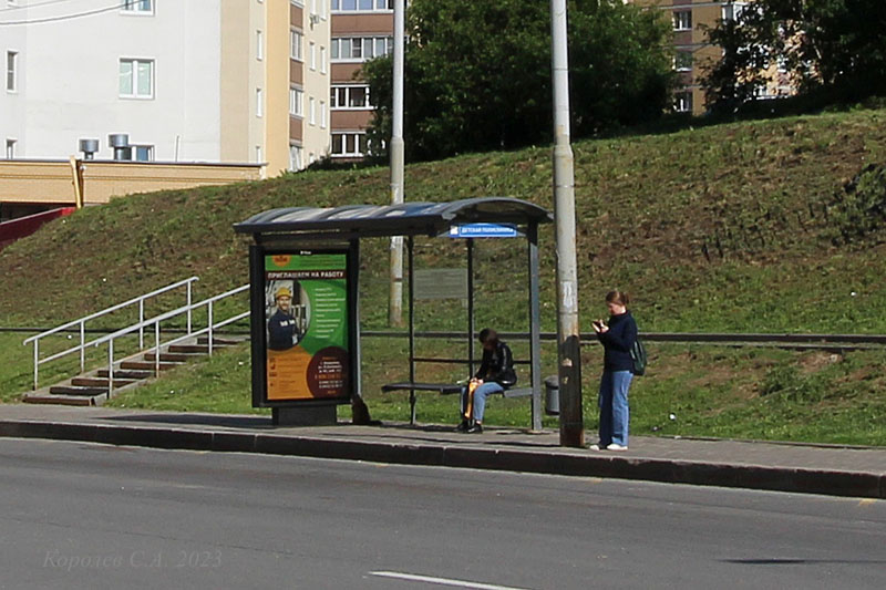 Остановка общественного транспорта Детская Поликлиника во Владимире фото vgv