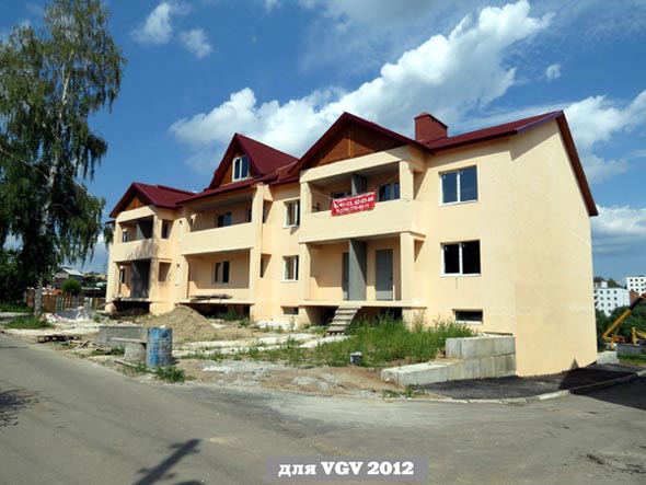 строительство дома 32 по ул.3-я Кольцевая 2011-2012 гг. во Владимире фото vgv