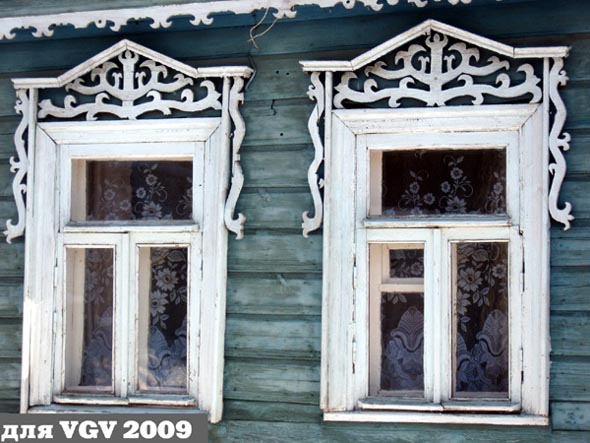 деревянные резные наличники на улице 8-го Марта дом 4 во Владимире фото vgv