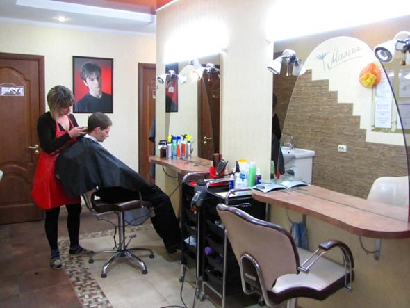 парикмахерская «Мальта» на Балакирева 39 во Владимире фото vgv