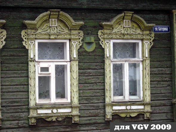 деревянные наличники на Батурина дом 2 во Владимире фото vgv