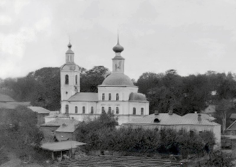 Воскресенская церковь на фото 1891 и 1900 гг. во Владимире фото vgv