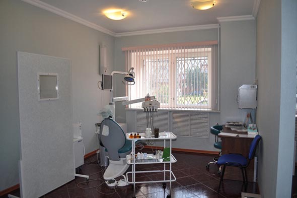 клиника восстановительной стоматологии «Астра» на Безыменского 26а во Владимире фото vgv