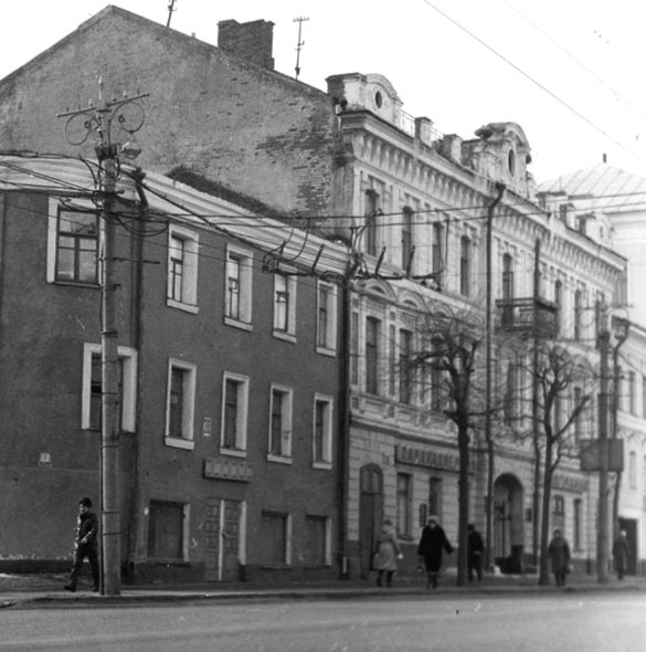 Дом N 28 по ул. Большая Московская - 80-е годы XX века во Владимире фото vgv
