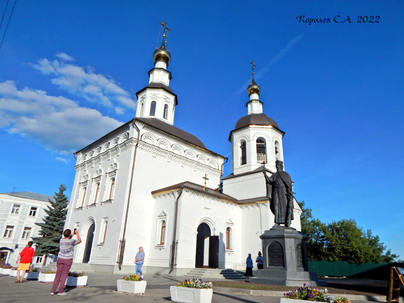 Пятницкая церковь во Владимире фото vgv