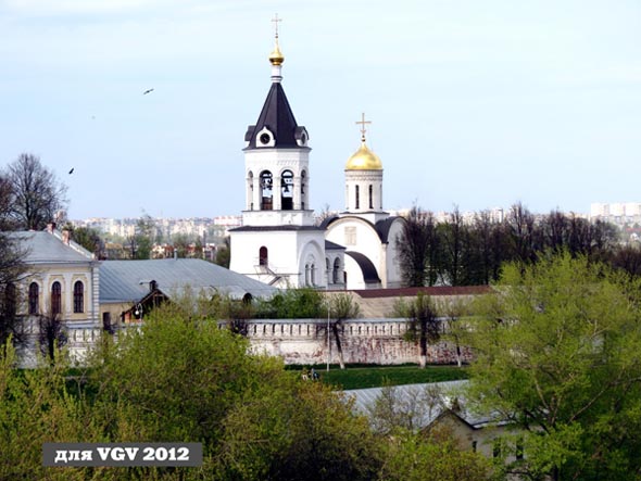 Колокольня Богородице-Рождественского монастыря во Владимире фото vgv