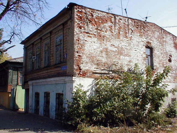Дом 14 по ул. Большая Нижегородская - снесен осенью 2002 года во Владимире фото vgv