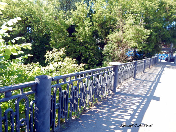 «Рпенский мост» через реку Рпень и путепровод под ним у Автоприбора на Большой Нижегородской во Владимире фото vgv