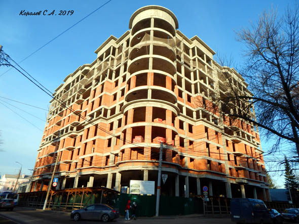 строительство дома 8 по ул. Чайковского 2019 г. во Владимире фото vgv