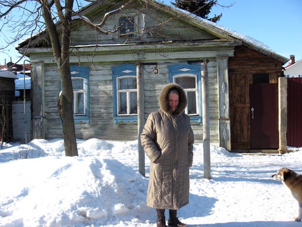 Жительница дома 5 по ул. Демьяна Бедного во Владимире фото vgv