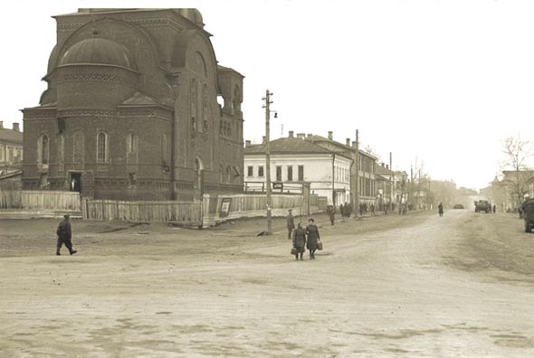 Ул. Дворянская (Московская) в 40-е годы 20-го века во Владимире фото vgv