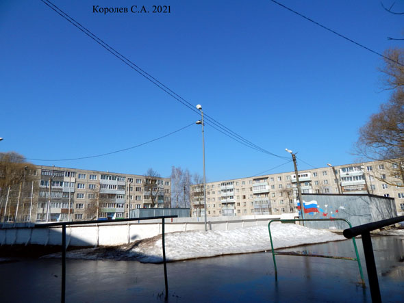 хоккейная площадка в Энергетике во Владимире фото vgv