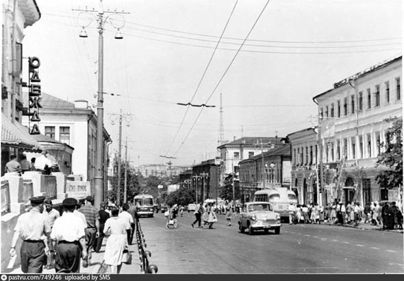 Улица Гагарина (быв.Ленина) в 50-60 годы ХХ века во Владимире фото vgv