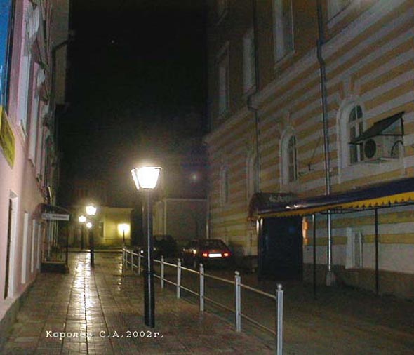 попытка создания Владимирского Арбата 2000-2002 - но фонарики снесли во Владимире фото vgv