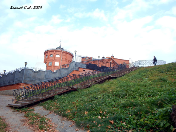 лестннца от Костёла на улице Гоголя к стадиону Торпело во Владимире фото vgv